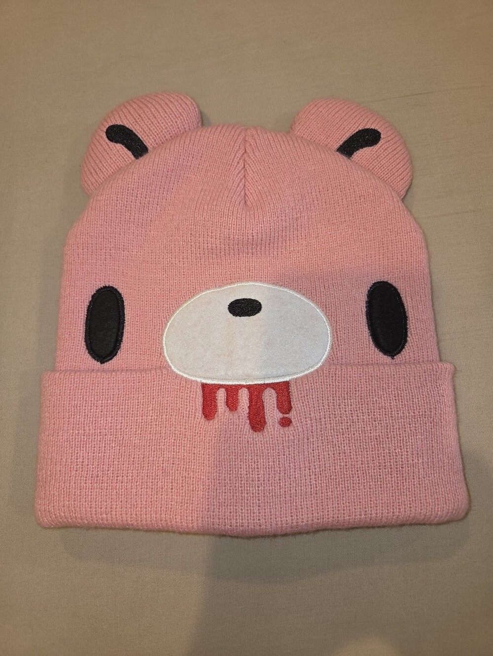 GLOOMY BEAR BEANIE